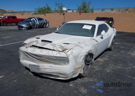 2019 Dodge Challenger R/T Scat Pack Widebody z USA, uszkodzony, nr VIN 2C3CDZFJ3KH724287